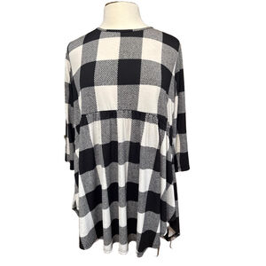 MATERNITY Top XL Black White Plaid 3/4 Sleeve